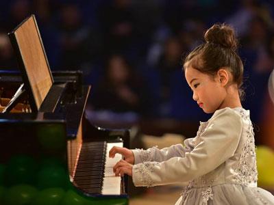 招聘安顺钢琴家教老师